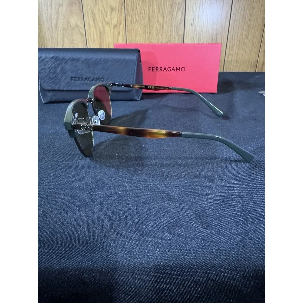 NEW‎ Salvatore Ferragamo SF 307S 302 Olive Green CLUBMASTER Sunglasses & Case